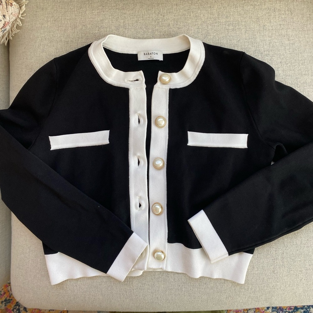 Aritzia Babaton legacy cardigan